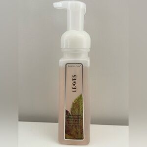 Bath & Body Works Leaves Antibacterial Hand Soap